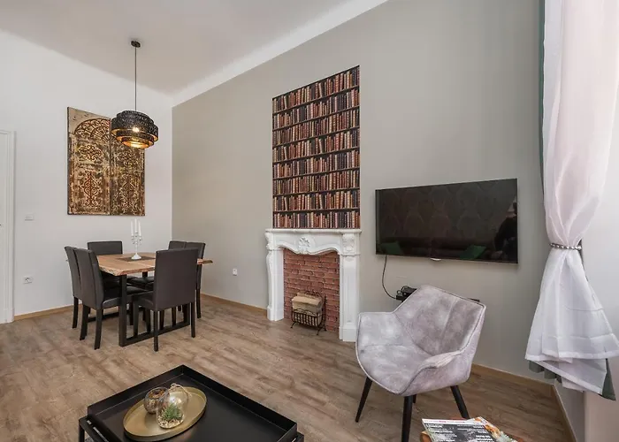 Royal Deluxe リュブリャナ